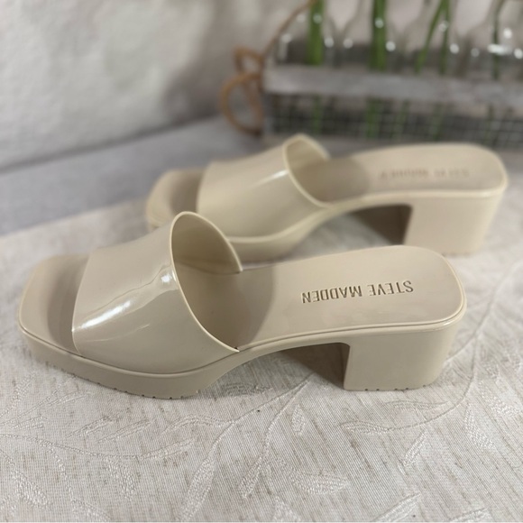 Steve Madden Shoes - Steve Madden Women's Harlin Block Heel Slip-on Sandal Off White Size 8